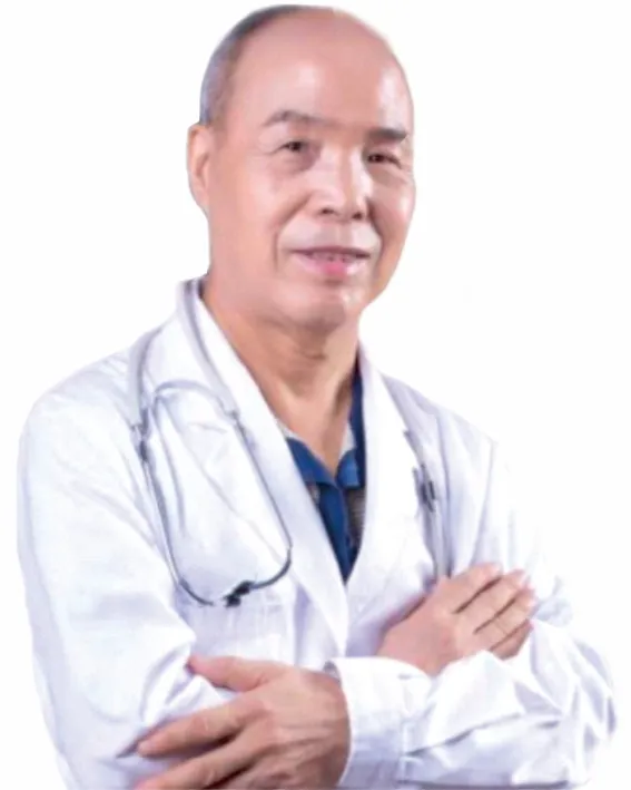 杨希山照片