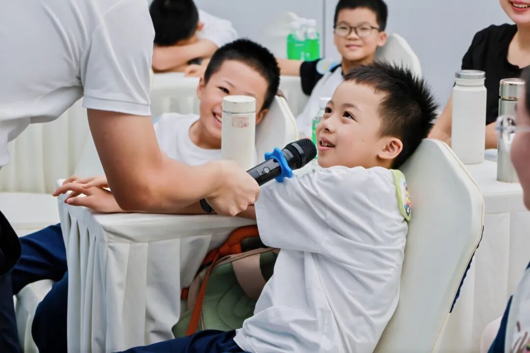 研学游|东莞农商银行 VIP 亲子探秘微观世界