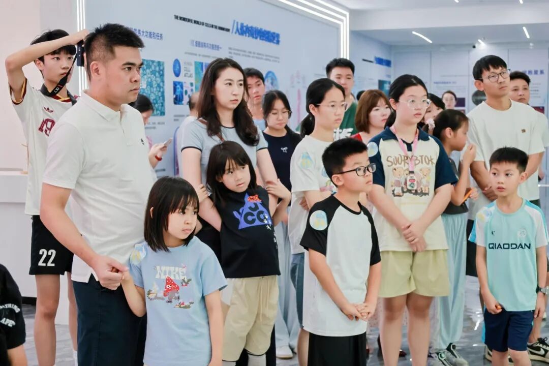 研学游|东莞农商银行 VIP 亲子探秘微观世界