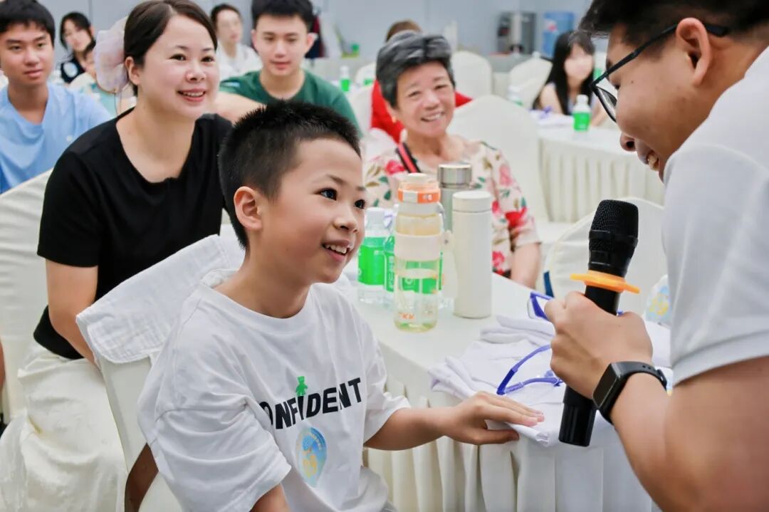 研学游|东莞农商银行 VIP 亲子探秘微观世界
