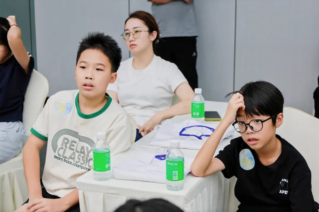 研学游|东莞农商银行 VIP 亲子探秘微观世界